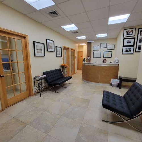 Zusin Dental office